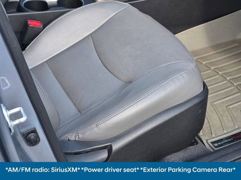 Used 2015 Hyundai Elantra Limited FWD image 8