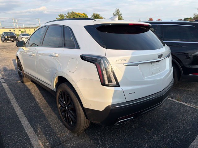 Used 2023 Cadillac XT5 Sportv w/ Technology Package AWD/4WD image 4