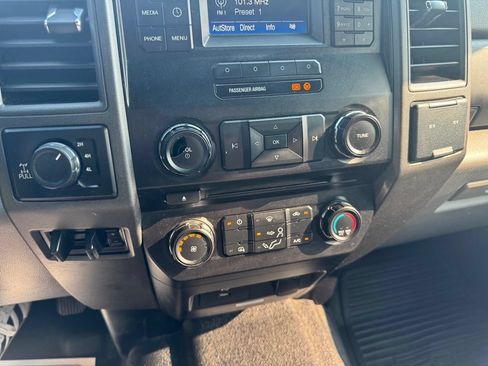 Used 2017 Ford F250 XL w/ Power Equipment Group AWD/4WD image 12