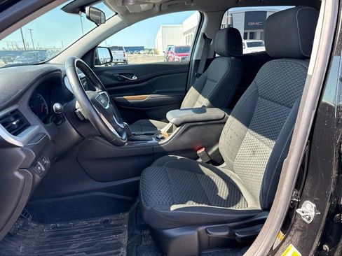 Used 2019 GMC Acadia SLE w/ LPO, Floor Liner Package AWD/4WD image 13