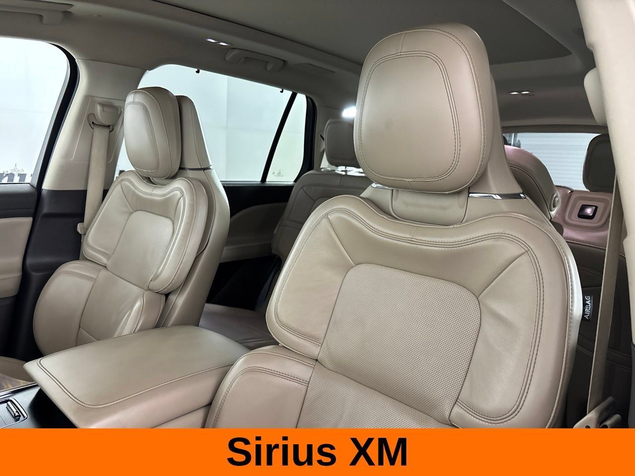 Used 2020 Lincoln Aviator Reserve w/ Equipment Group 201A AWD/4WD image 16