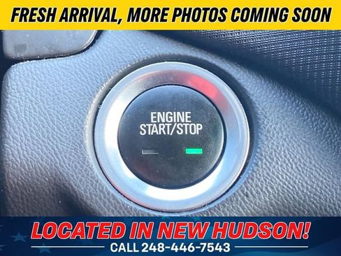 Used 2023 Chevrolet Equinox RS AWD/4WD image 10