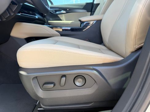 Used 2024 Buick Envision Preferred AWD/4WD image 10