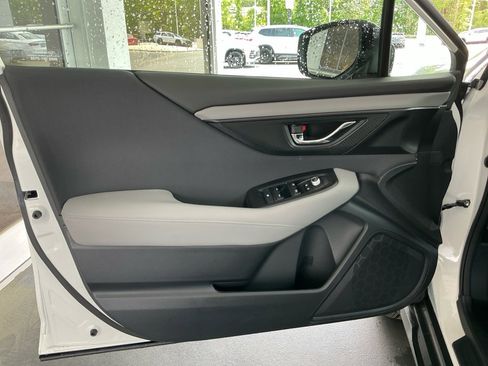 Used 2025 Subaru Outback Premium w/ Popular Package #1A image 35