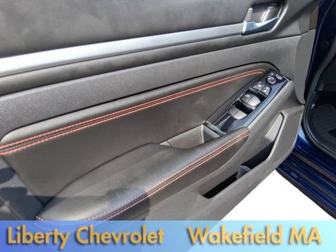 Used 2023 Nissan Altima 2.5 SR AWD/4WD image 17