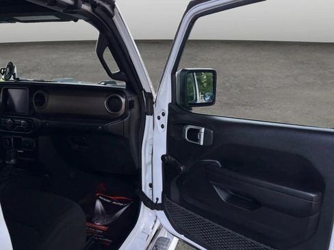 Used 2020 Jeep Wrangler Unlimited Sport AWD/4WD image 19