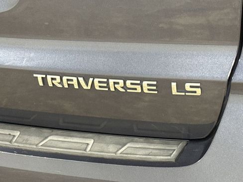 Used 2014 Chevrolet Traverse LS FWD image 26