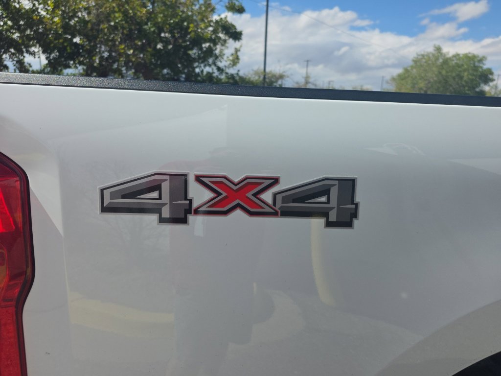 Used 2023 Ford F250 XL w/ STX Appearance Package AWD/4WD image 7