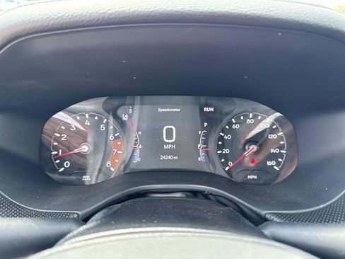 Used 2025 Jeep Compass Trailhawk AWD/4WD image 26