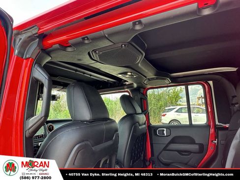 Used 2021 Jeep Gladiator Mojave AWD/4WD image 17