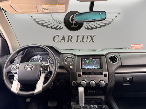 Used 2017 Toyota Tundra SR5 AWD/4WD image 10