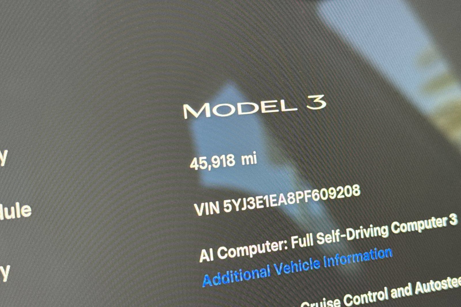 Used 2023 Tesla Model 3 Standard Range RWD image 28