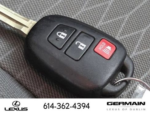 Used 2018 Toyota Tacoma SR5 RWD image 33