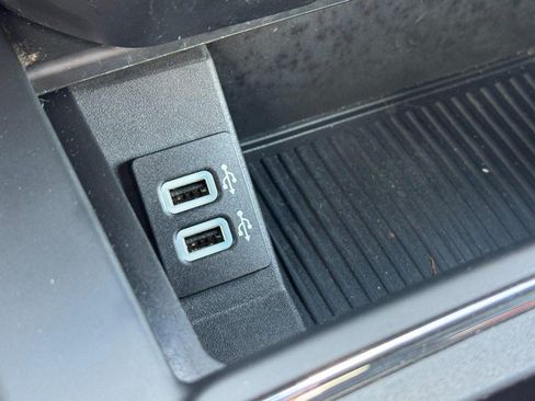 Used 2018 Ford F150 XL w/ Equipment Group 101A Mid AWD/4WD image 19