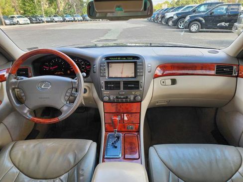 Used 2002 Lexus LS 430 image 19