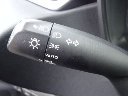 Used 2023 Toyota Corolla LE FWD image 30