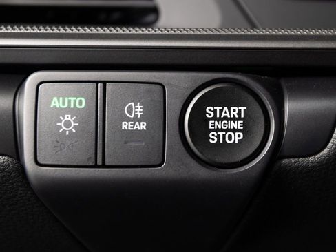 Certified 2025 Porsche 911 Carrera image 30