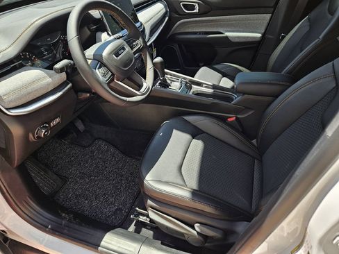 New 2026 Jeep Compass Latitude AWD/4WD image 14