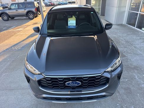Certified 2024 Ford Escape ST-Line w/ Tech Pack #1 image 12