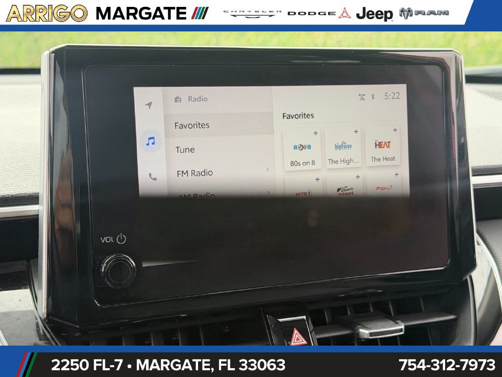 Used 2023 Toyota Corolla Cross XLE w/ Convenience Package FWD image 24