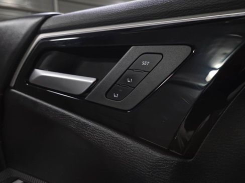 Used 2023 Mitsubishi Outlander SEL image 44