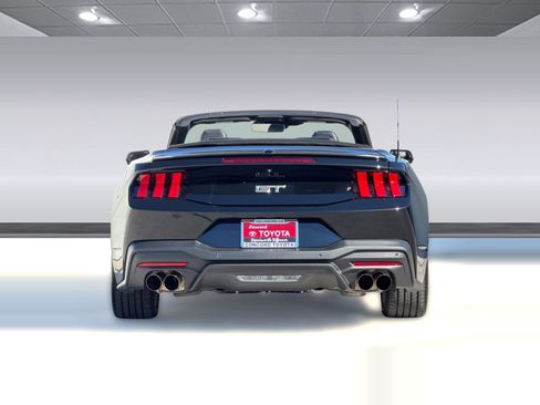 Used 2024 Ford Mustang GT Premium image 8