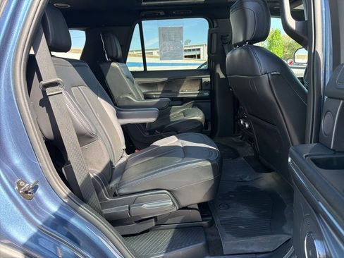 Used 2020 Ford Expedition Limited w/ Equipment Group 301A image 24
