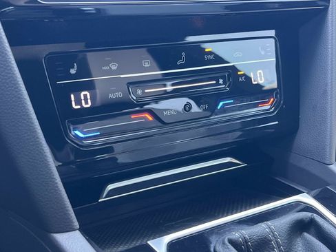 Certified 2023 Volkswagen Arteon SEL Premium AWD/4WD image 16