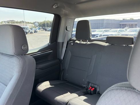 Used 2024 Chevrolet Silverado 1500 LT RWD image 13