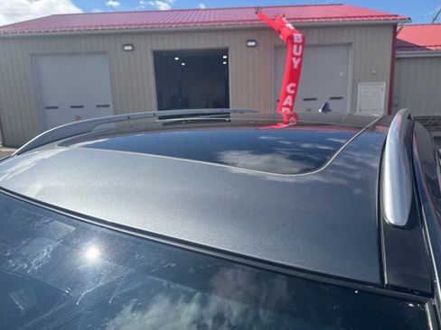 Used 2018 Nissan Rogue SL w/ Premium Package image 9