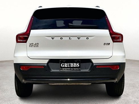 New 2026 Volvo XC40 B5 Plus w/ Protection Package Premier AWD/4WD image 7