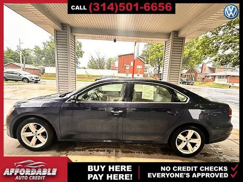 Used 2013 Volkswagen Passat 2.5 SE FWD image 2