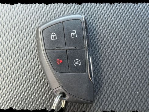 Used 2025 Chevrolet Equinox LT image 22