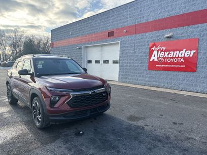 Used 2024 Chevrolet TrailBlazer RS w/ Convenience Package