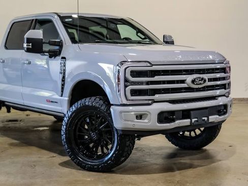 Used 2026 Ford F250 Platinum image 23