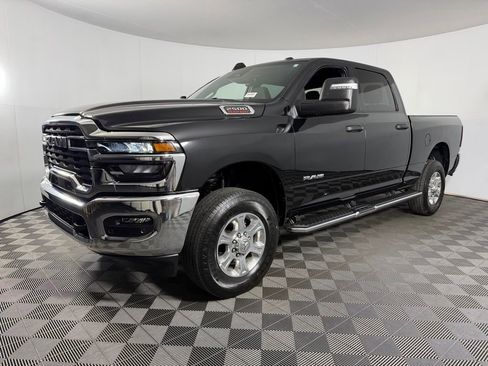 Certified 2026 RAM 2500 Big Horn AWD/4WD image 9