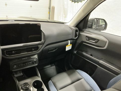 New 2025 Ford Bronco Sport Outer Banks w/ Outer Banks Tech Package+ image 36