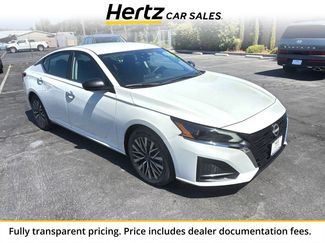 Used 2025 Nissan Altima 2.5 SV FWD video 1