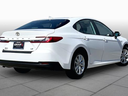 Used 2025 Toyota Camry LE FWD image 13