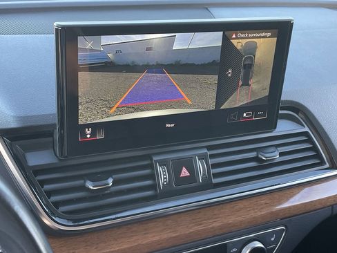 Used 2022 Audi Q5 2.0T Premium Plus image 27