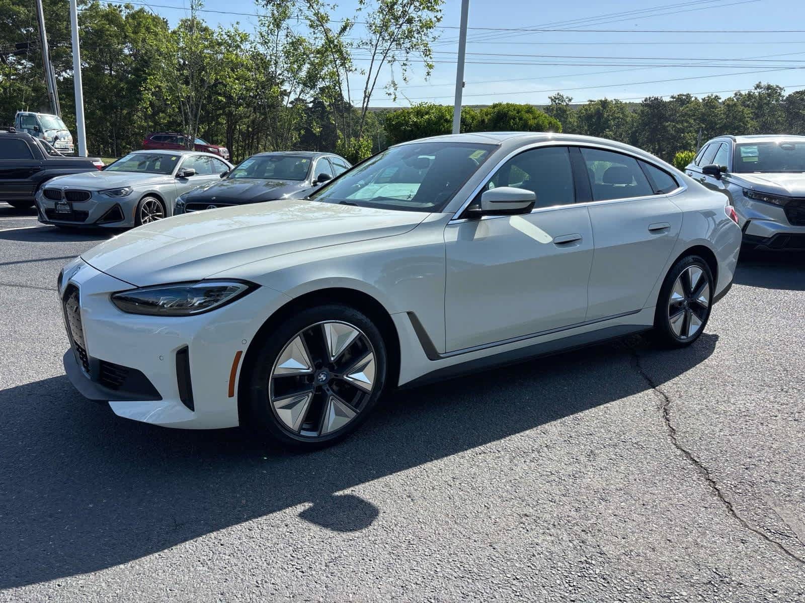 Used 2023 BMW i4 eDrive35 w/ Premium Package RWD image 7
