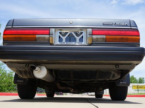 Used 1987 Toyota Cressida Sedan RWD image 13