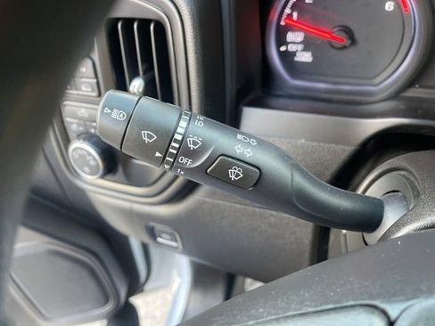 Used 2022 Chevrolet Silverado 1500 Custom image 34