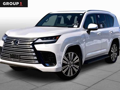 New 2025 Lexus LX 600 4WD w/ Luxury Package