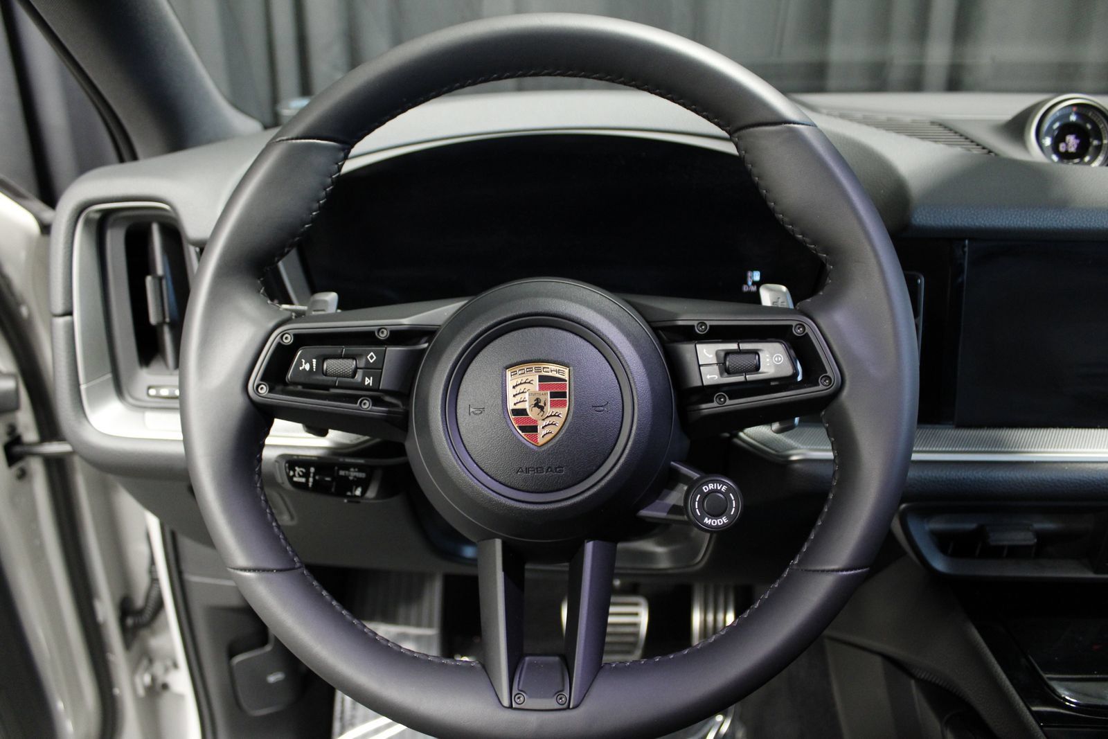 Certified 2026 Porsche Cayenne S AWD/4WD image 35