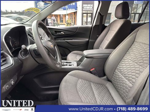 Used 2021 Chevrolet Equinox LT image 12