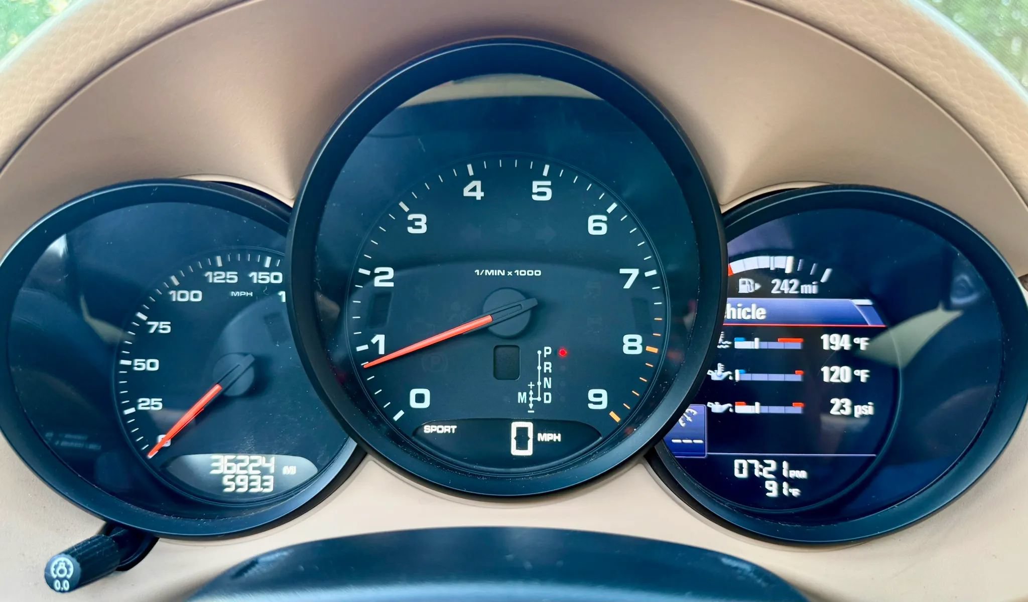 Used 2014 Porsche Boxster RWD image 38