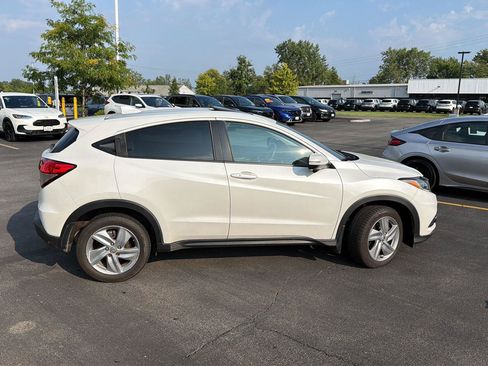 Used 2019 Honda HR-V EX image 8