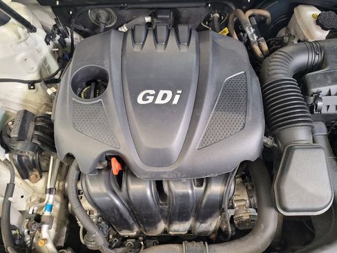 Used 2015 Kia Optima LX image 30