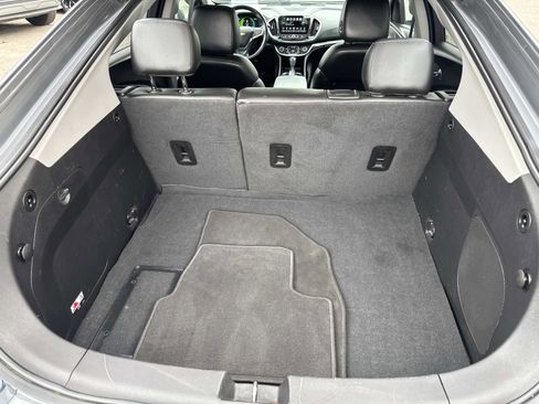 Used 2018 Chevrolet Volt Premier image 5
